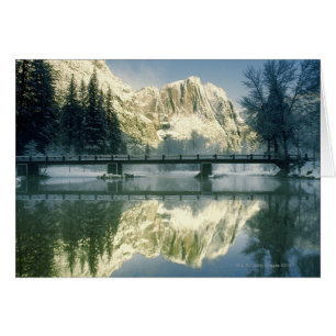 Spiegelbild der Berge im Fluss, Josemite
