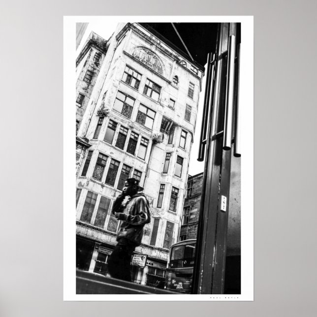 Spiegelbild der Glasgow-Straße Poster (Vorne)