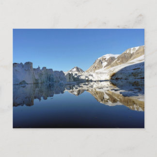 Spiegelbilder in Svalbard Postkarte