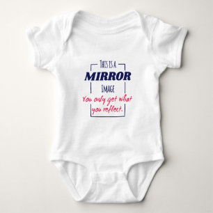 Spiegelreflexions-Denkweise Motivationsdesign Baby Strampler