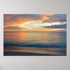 Spiegelungen bei Sonnenuntergang im Wasser Poster