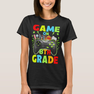 Spiel auf 8. Stufe zurück auf 8. Stufe entsperrt T-Shirt