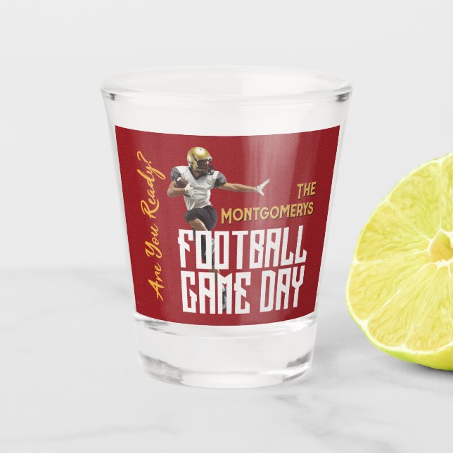 Spiel auf Fußball Spieler in Rot Schnapsglas (Vorderseite)