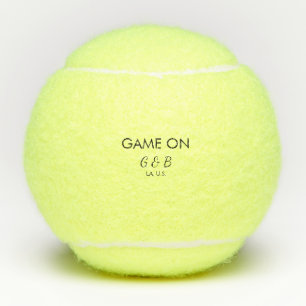 Spiel auf Pärchen Namen Hochzeitsfeier Platz Stadt Tennisbälle