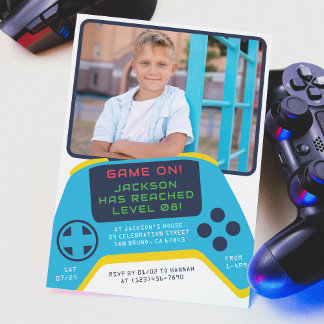 Spiel on | Cooles Video Game Boy Geburtstagsparty Einladung