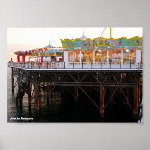 Spiele auf der Pier Poster