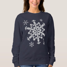 Spielen für Frauen im Shirt lassen - es schneebede