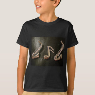 Spielen Sie eine musikalische Anmerkung über T-Shirt