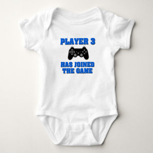 Spieler 3 hat sich dem Shirt Funny baby boy angesc