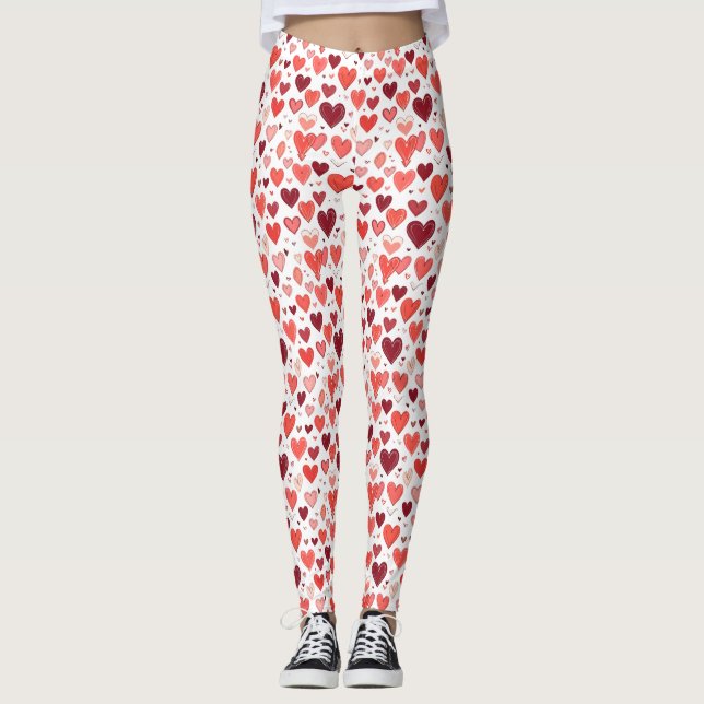 Spielerisch von Hand gezeichnete rote Herzmuster a Leggings (Vorderseite)
