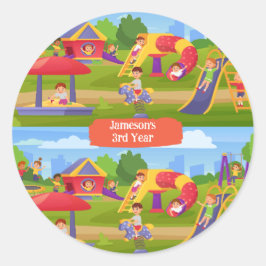 Spielerischer Cartoon Kinderspielplatz Name Runder Aufkleber