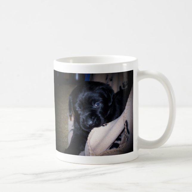 spielerischer Welpe Kaffeetasse (Rechts)