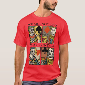 Spielfigur d des Vintagen T-Shirt
