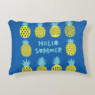 Spielkarte mit Ananas. Dekokissen