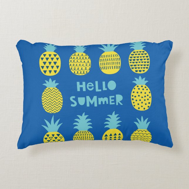 Spielkarte mit Ananas. Dekokissen (Vorderseite)