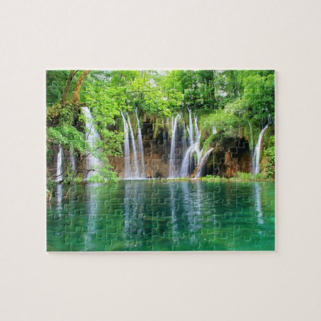 Spielpuzzle-Waterfall-Szene (Horizontal)