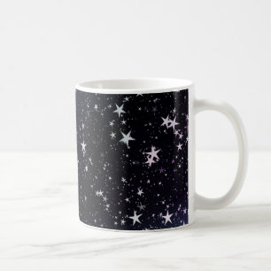 Spielt nächtlichen Himmel die Hauptrolle Kaffeetasse