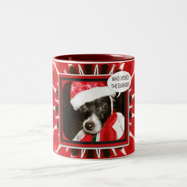 Spiked Eggnog Dog Zweifarbige Tasse (Mittel)