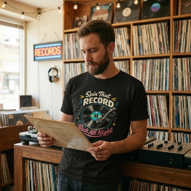 Spin That Record T-Shirt (Von Creator hochgeladen)