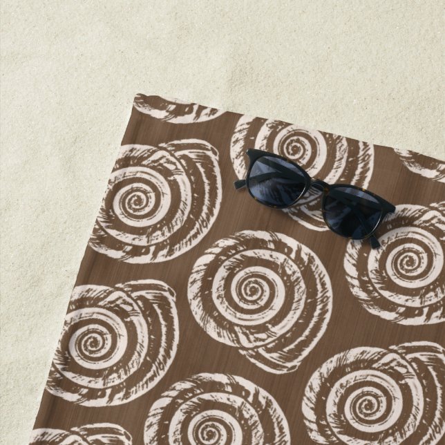 Spiral Seashell Block Print, Taupe Tan und Creme Strandtuch (Beispiel)