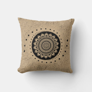 Spirals Dots and Blume Black Henna Mandala Kissen