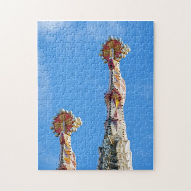 Spires de la Sagrada Familia in Barcelona, Spanien (Vertikal)