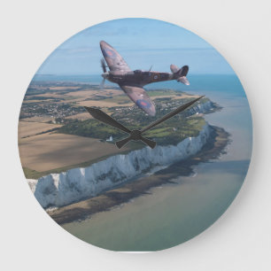 Spitfire over England Große Wanduhr