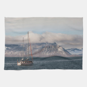 Spitsbergen Svalbard Sailboat Geschirrtuch