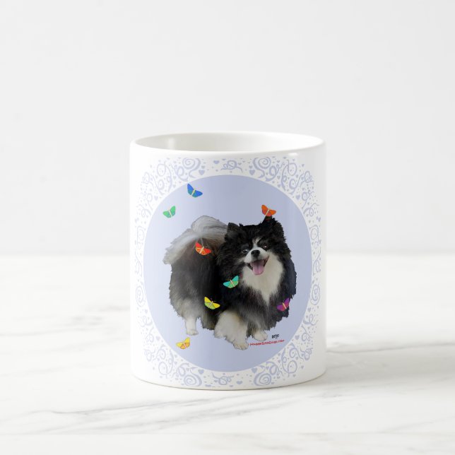 Spitz mit Schmetterlingen Kaffeetasse (Mittel)