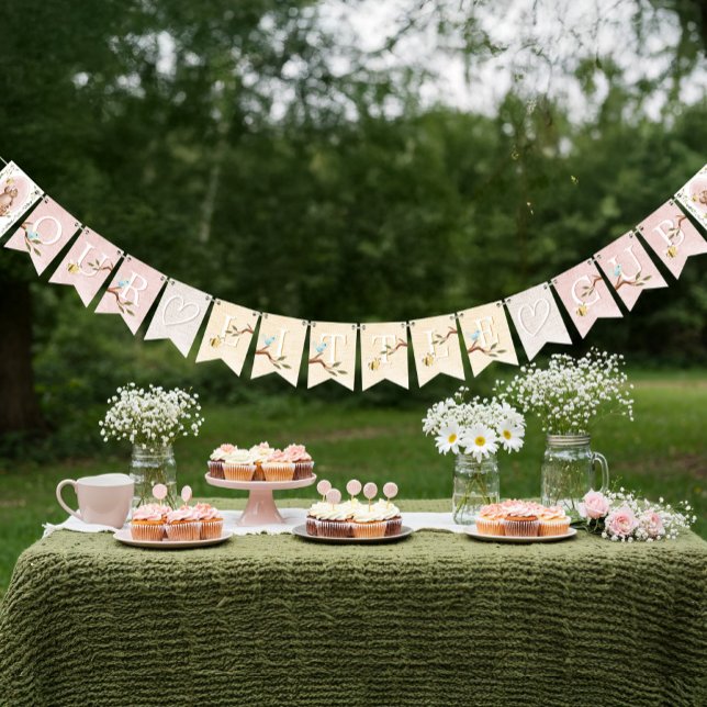 Spitzbärenbär Kleine Girl Cub Dusche Wimpelkette (Knitted Woodland Bear Little baby Girl Cub Shower Bunting Flags)