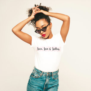 "Spitzen, Liebe und Latten" Gemütlich & stilvoll T-Shirt
