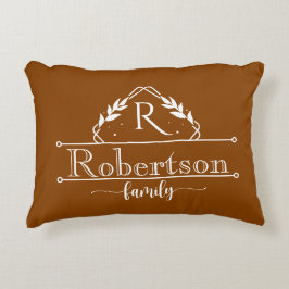 Split Monogram Family Name Terracotta Frame Dekokissen