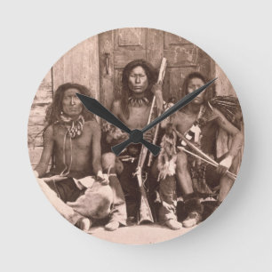 Spokane Indians, 1861 (b/w photo) Runde Wanduhr