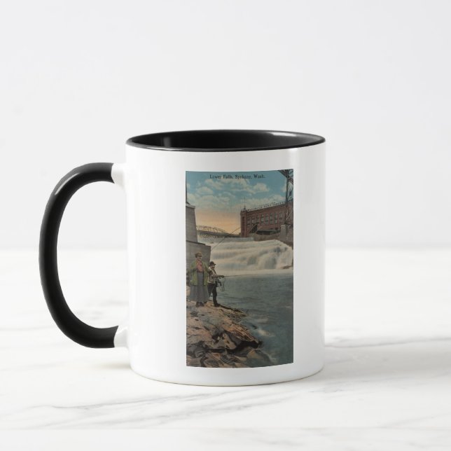 Spokane, WA - Doppelfischerei auf Unterfälle Tasse (Links)