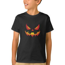 Spookes Halloween-Dämonengesicht brennt