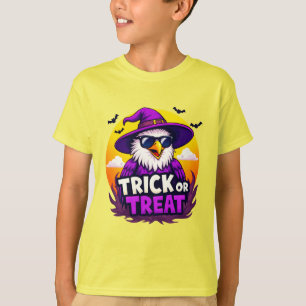 Spooktacular "TRICK OR TREAT" Halloween Design! T-Shirt