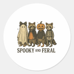 Spooky and Feral Raccoon Funny Halloween Runder Aufkleber