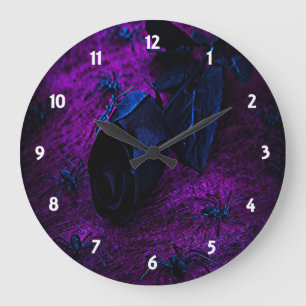 Spooky Black Material Rose, Black Spiders Große Wanduhr
