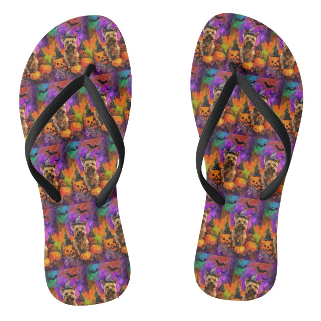 Spooky Cairn Terrier Dog Halloween Hexenkürbis Flip Flops (Fußbett)