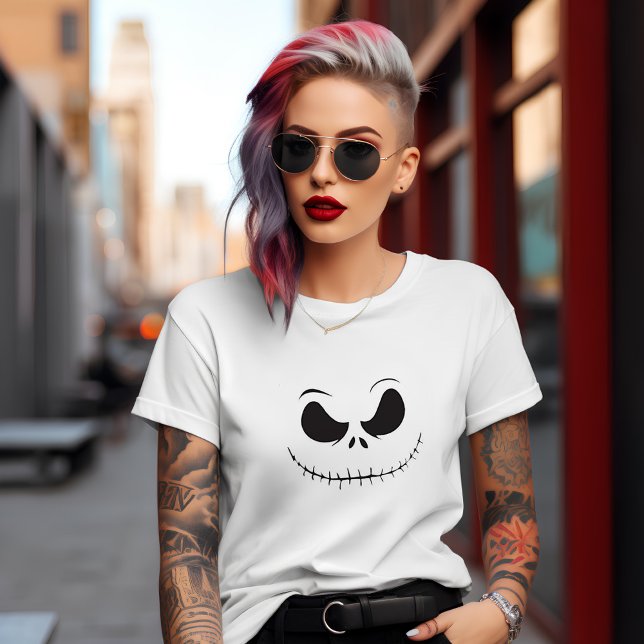 Spooky Fun Skeleton Face T-Shirt (Von Creator hochgeladen)