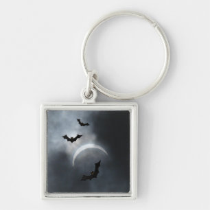 Spooky Halloween-Fledermäuse in Eclipse Schlüsselanhänger