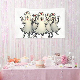 Spooky Halloween-Geister in den Anzügen der Kranke Banner