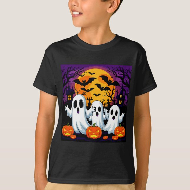 Spooky Halloween Szene mit Geistern T-Shirt (Vorderseite)