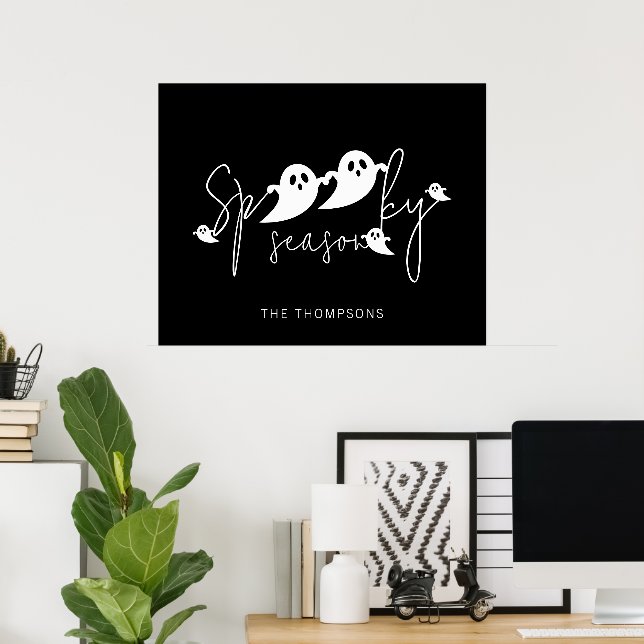 Spooky Jahreszeit Schwarz-Weiß Geister Halloween Poster (Heimbüro)