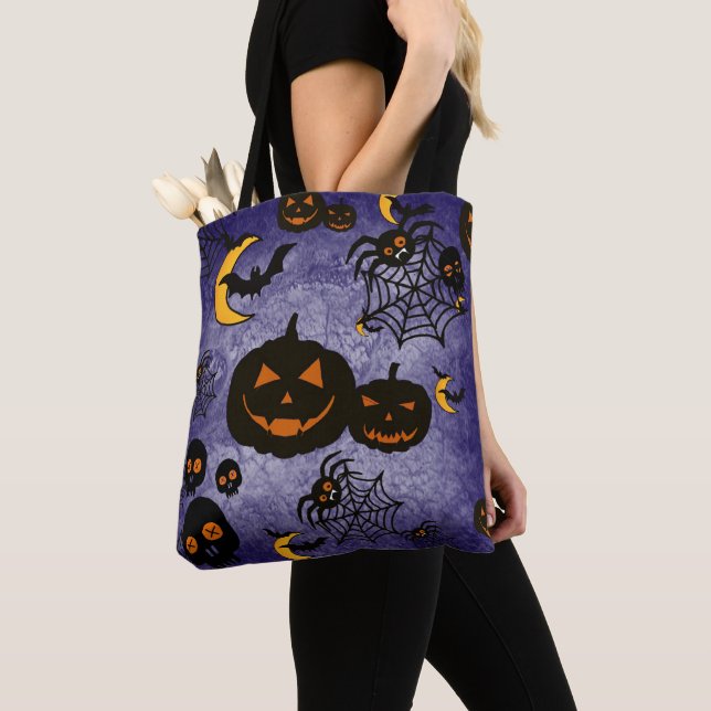 SPOOKY LILA HALLOWEEN PUMPKINS MOONS BATS TASCHE (Von Nahem)