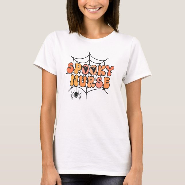 Spooky Nurse Retro Halloween Spinnennetzgeister T-Shirt (Vorderseite)