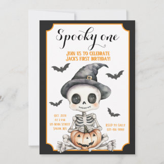 Spooky One | Süßes Skelett Halloween 1. Geburtstag Einladung