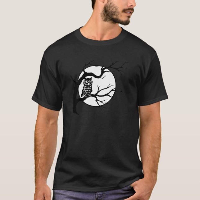 Spooky Owl im Baum T-Shirt (Vorderseite)