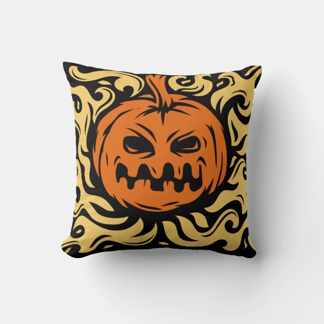 Spooky Pumpkin Burning mit schwarzem Hintergrund Kissen (Vorderseite)
