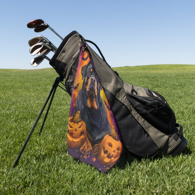 Spooky Rottweiler Hund Halloween Hexe und Pumpkin Golfhandtuch (Gras)